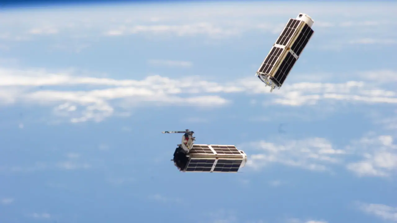 Flock 2p in space